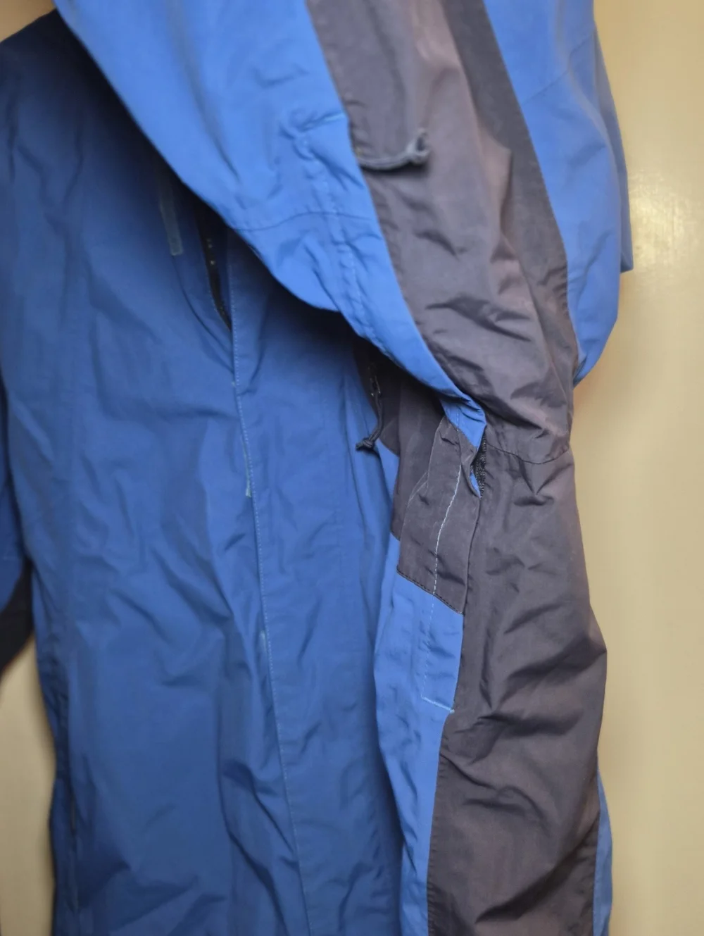 The North Face HyVent Waterproof Mountain lightWT Parka Shell –PRISTINE  Men’s M